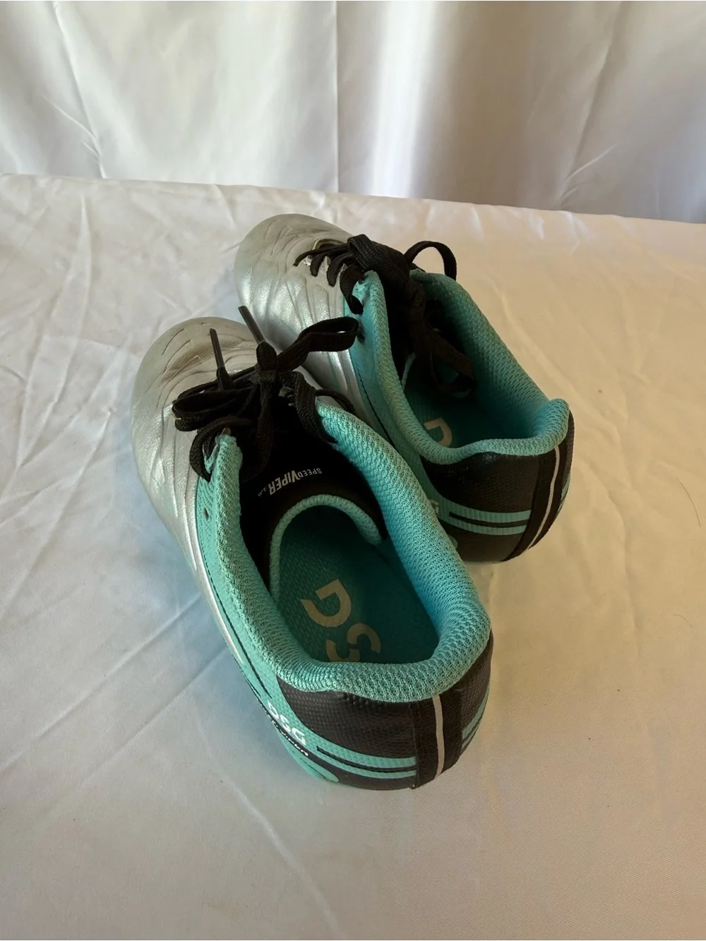 DSG Kids 12 soccer cleats speed viper 2.0 teal silver athletic sports